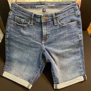 NWOT Universal Thread Denim Shorts